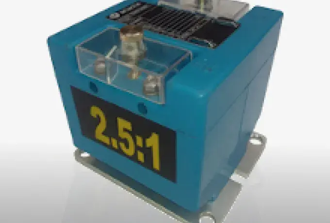 URC-3 - 600 V - Transformador de Tensión